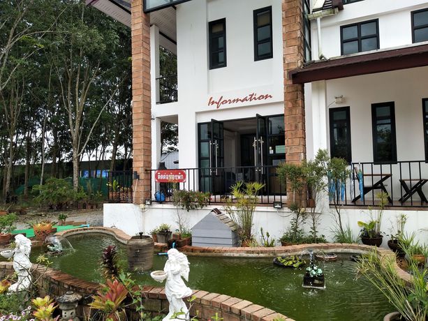 Imagen de los exteriores del Hotel The Lighthouse Resort At Chanthaburi. Foto 10