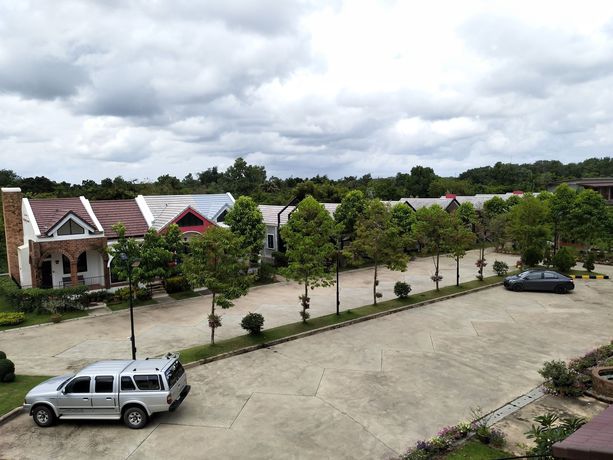 Imagen de los exteriores del Hotel The Lighthouse Resort At Chanthaburi. Foto 12