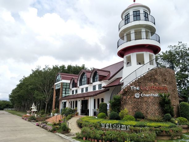 Imagen de los exteriores del Hotel The Lighthouse Resort At Chanthaburi. Foto 15