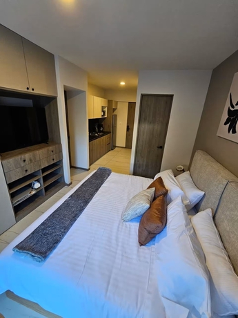 Imagen de la habitación del Hotel The Ligthouse. Foto 6