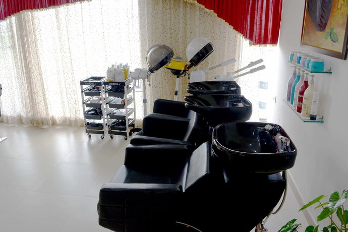 Imagen de los interiores del Hotel The Lily. Foto 19