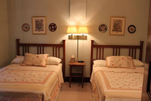 Imagen de la habitación del Hotel The Limpia. Foto 1