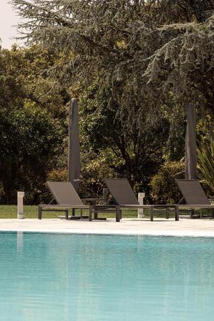 Imagen de la piscina del Hotel The Lince Braga. Foto 16