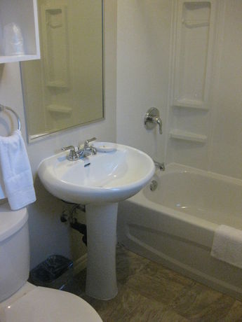 Imagen de la habitación del Hotel The Lincoln Inn. Foto 10