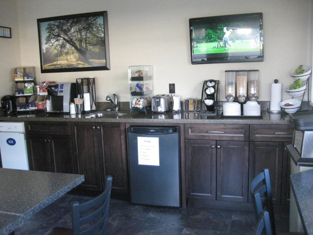 Imagen de los interiores del Hotel The Lincoln Inn. Foto 16