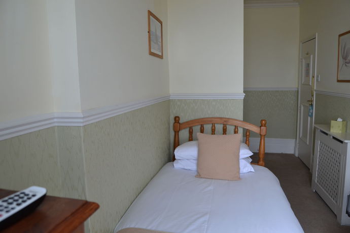 Imagen de la habitación del Hotel The Lindum. Foto 4