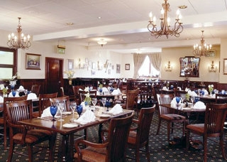 Imagen del bar/restaurante del Hotel The Links. Foto 2