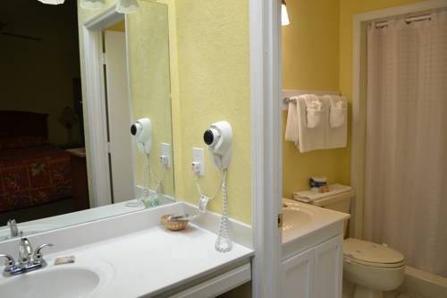 Imagen de la habitación del Hotel The Links Golf and Racquet Club. Foto 10