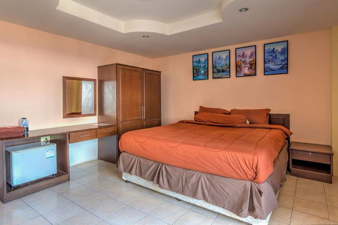 Imagen de los exteriores del Hotel The Links Pattaya. Foto 15