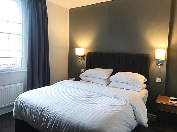 Imagen de la habitación del Hotel The Lion, Belper. Foto 18