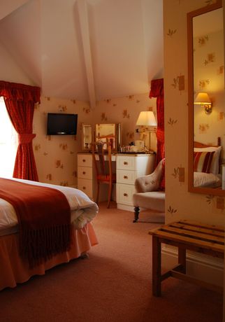 Imagen del bar/restaurante del Hotel The Lion, Criccieth. Foto 4