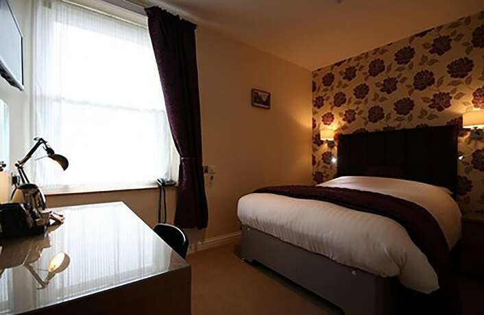 Imagen de la habitación del Hotel The Lion, Pontypool. Foto 12