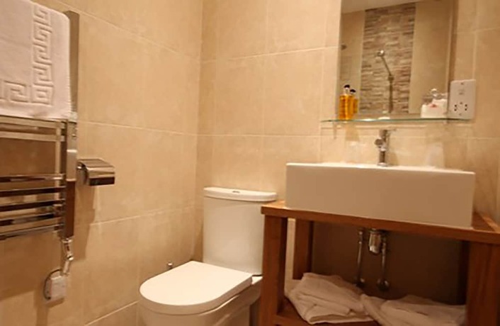 Imagen de la habitación del Hotel The Lion, Pontypool. Foto 14