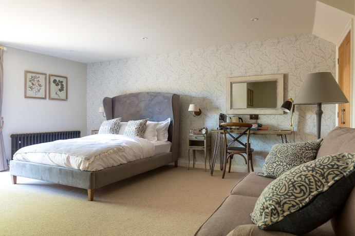 Imagen de la habitación del Hotel The Lion Wendlebury. Foto 11