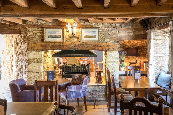 Imagen del bar/restaurante del Hotel The Lion Wendlebury. Foto 8