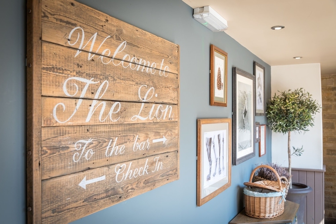 Imagen de los interiores del Hotel The Lion Wendlebury. Foto 19