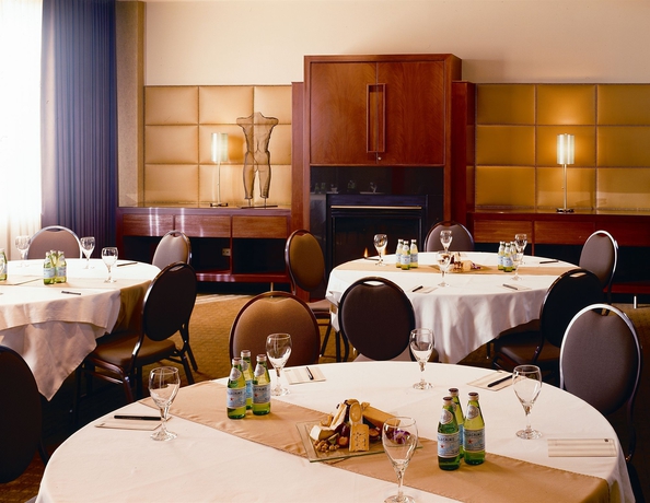 Imagen de los interiores del Hotel The Listel Vancouver. Foto 12