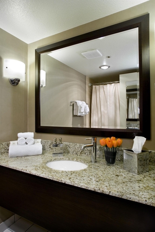 Imagen de la habitación del Hotel The Listel Whistler. Foto 13