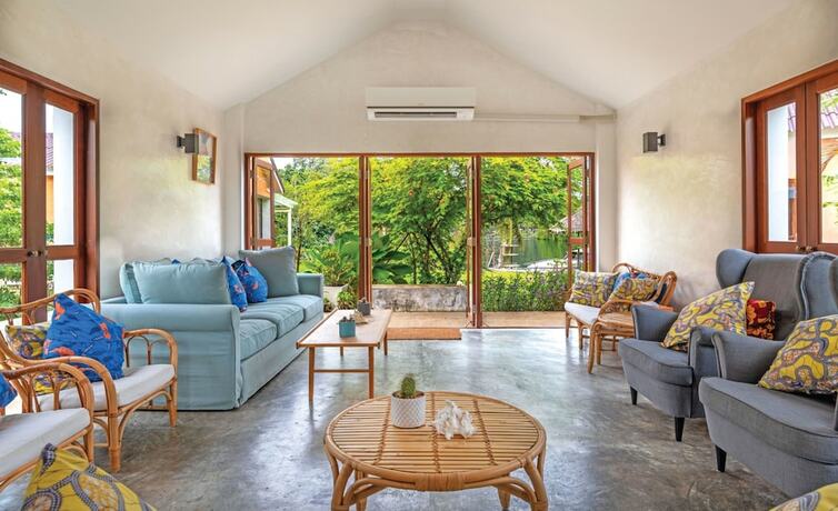 Imagen general del Hotel The Little White Bird Traveller Hostel. Foto 4