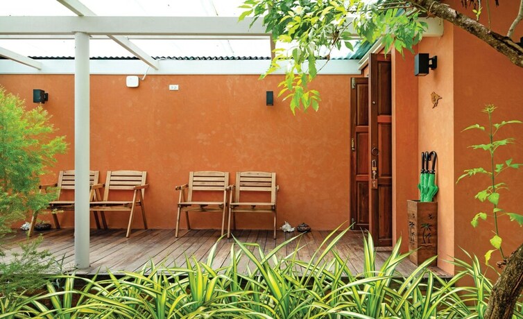 Imagen general del Hotel The Little White Bird Traveller Hostel. Foto 14