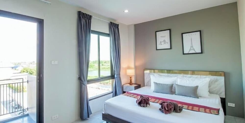 Imagen de la habitación del Hotel The Living SamutPrakan. Foto 4