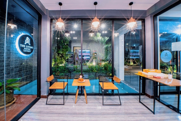 Imagen de los interiores del Hotel The Living SamutPrakan. Foto 13