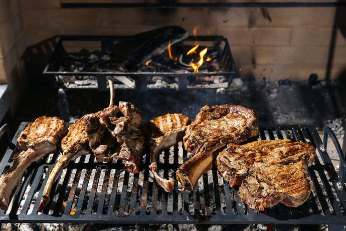 Imagen del bar/restaurante del Hotel The Ljubljana. Foto 5