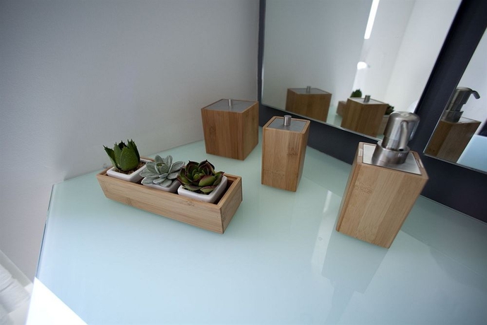 Imagen de la habitación del Hotel The Local House. Foto 3