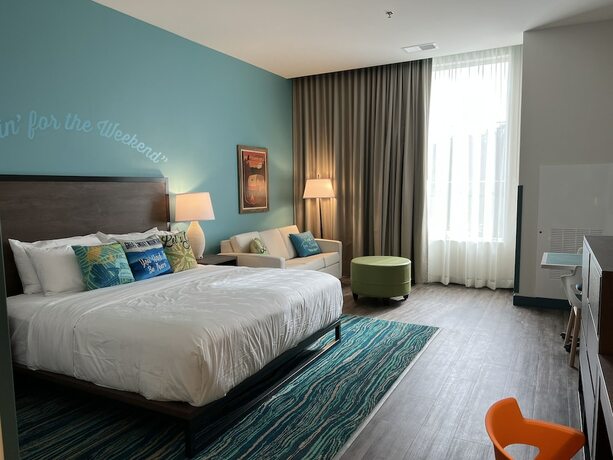 Imagen de la habitación del Hotel The Lodge At Camp Margaritaville. Foto 13