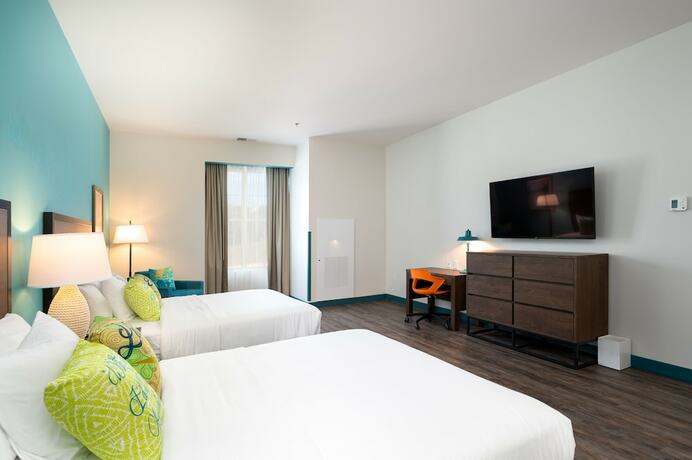 Imagen de la habitación del Hotel The Lodge At Camp Margaritaville. Foto 14
