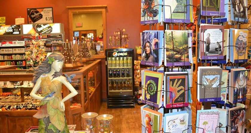 Imagen de los interiores del Hotel The Lodge At Cliff Castle Casino. Foto 11