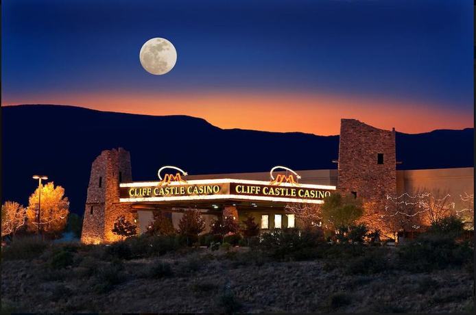 Imagen de los interiores del Hotel The Lodge At Cliff Castle Casino. Foto 12