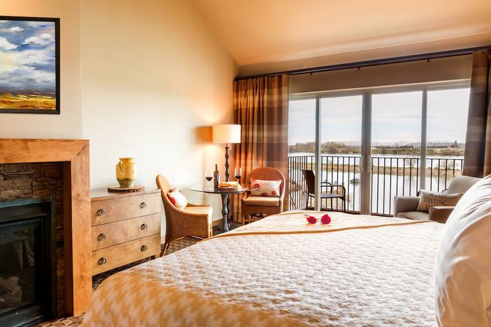 Imagen de la habitación del Hotel The Lodge At Columbia Point. Foto 16