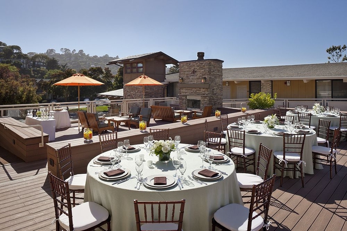 Imagen de los exteriores del Hotel The Lodge At Tiburon. Foto 6