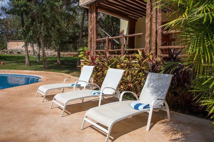 Imagen de los exteriores del Hotel The Lodge At Uxmal. Foto 13