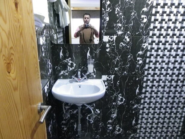 Imagen general del Hotel The Lodge B and B. Foto 7