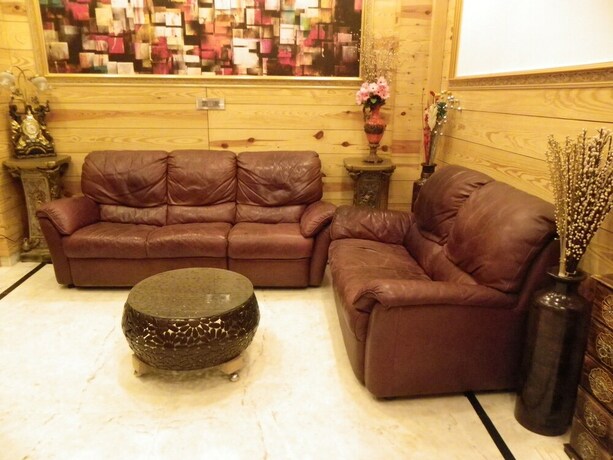 Imagen de los interiores del Hotel The Lodge B and B. Foto 25