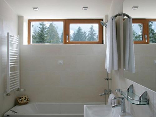 Imagen general del Hotel The Lodge, Borovets. Foto 10