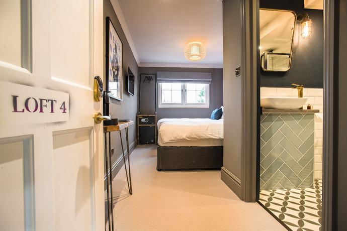 Imagen de la habitación del Hotel The Lodge Duxford. Foto 16