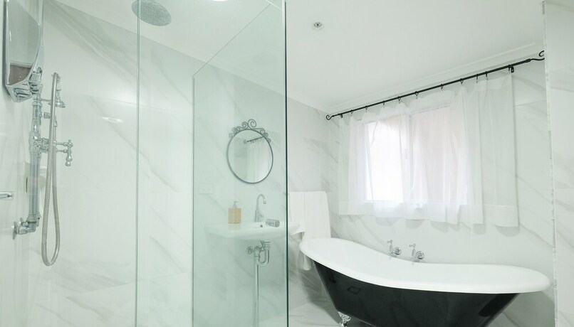 Imagen de la habitación del Hotel The Lodge Mapleton Falls. Foto 12