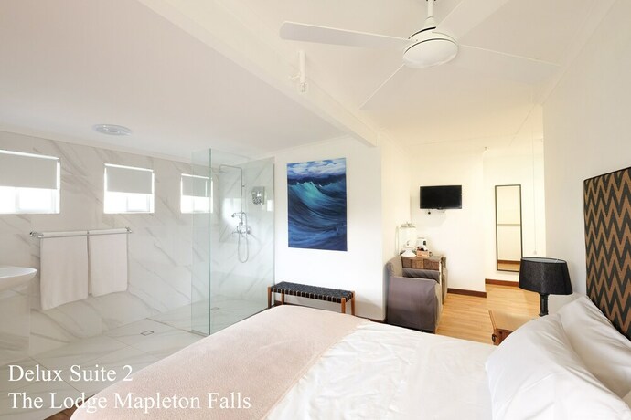 Imagen de la habitación del Hotel The Lodge Mapleton Falls. Foto 14