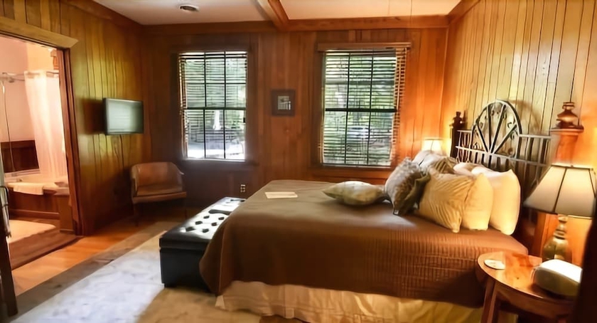 Imagen de la habitación del Hotel The Lodge On Lake Lure. Foto 19