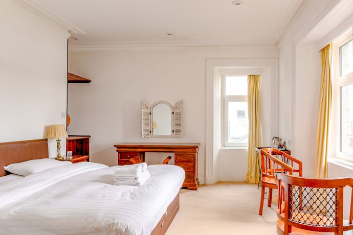 Imagen de la habitación del Hotel The Lodge On The Loch. Foto 2