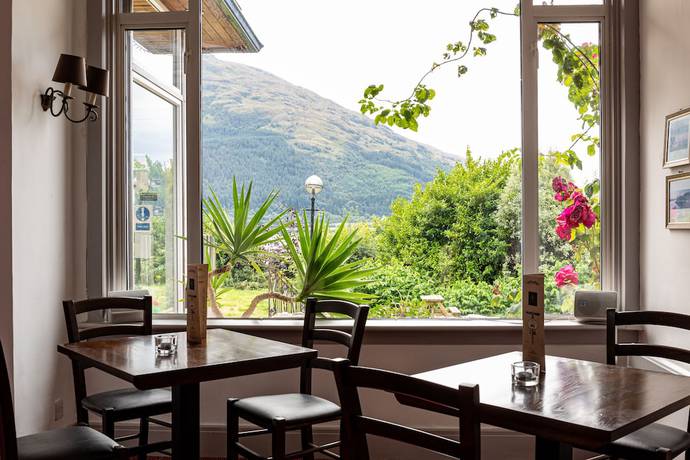 Imagen de los interiores del Hotel The Lodge On The Loch. Foto 20