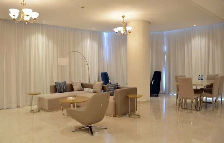 Imagen de la habitación del Hotel The Lodge Suites. Foto 19
