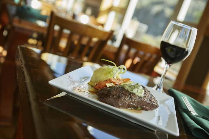Imagen del bar/restaurante del Hotel The Lodge at Canyon River Ranch. Foto 3