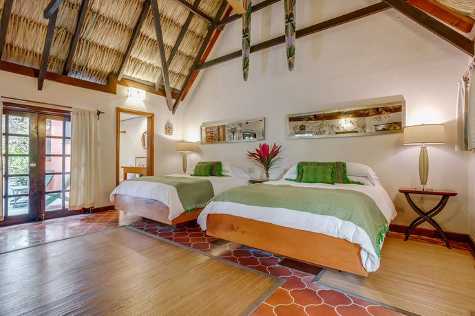 Imagen de la habitación del Hotel The Lodge at Chaa Creek. Foto 4