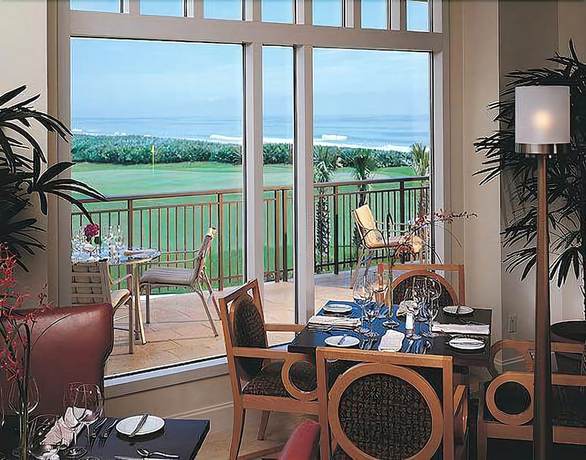Imagen del bar/restaurante del Hotel The Lodge at Hammock Beach Resort. Foto 9