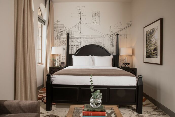 Imagen general del Hotel The Lodge at St Edward State park. Foto 3