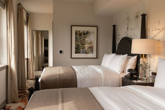 Imagen general del Hotel The Lodge at St Edward State park. Foto 8